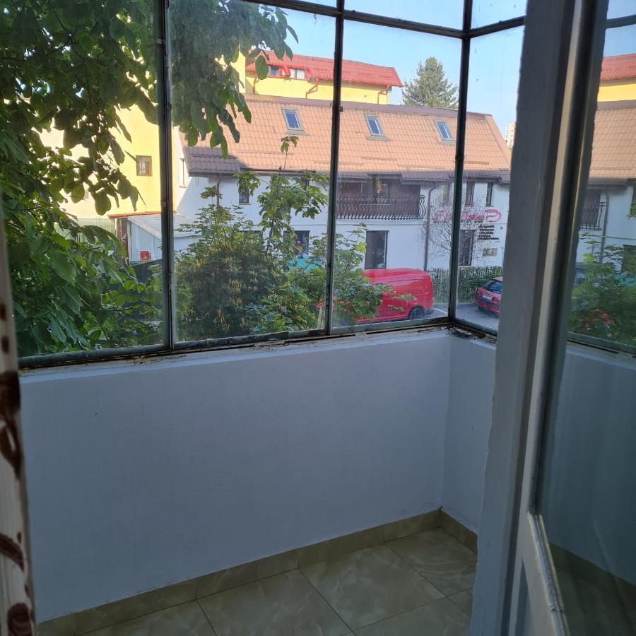 Apartament 2 Camere - Pitesti / 2-Rooms Apartment - Pitesti Bagian luar foto