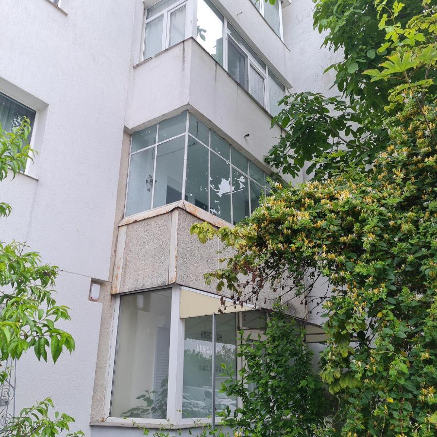 Apartament 2 Camere - Pitesti / 2-Rooms Apartment - Pitesti Bagian luar foto